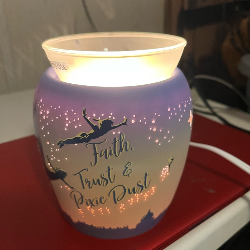 Scentsy Disney Tinker Bell Wax Warmer